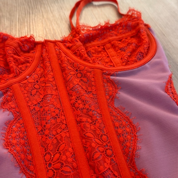Urban Outfitters Corset Top Red and Purple - Picture 3 of 3